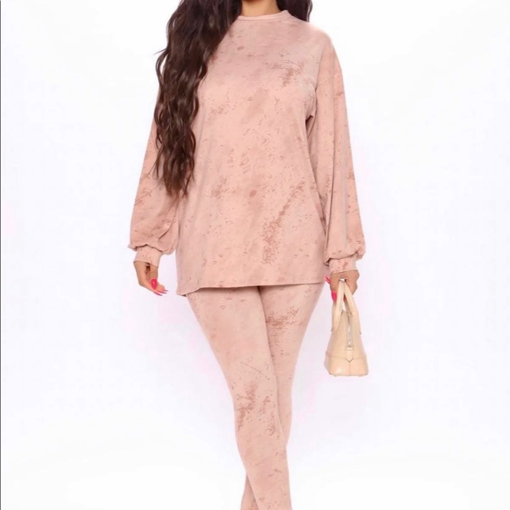Cute Fashion Nova 2 Piece Set Size Small